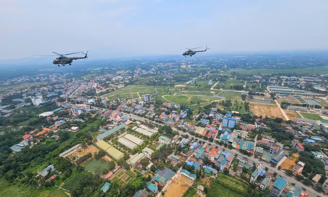 Quy định nghiêm ngặt của đội hình trực thăng kéo cờ Đảng, cờ Tổ quốc trên bầu trời Hà Nội