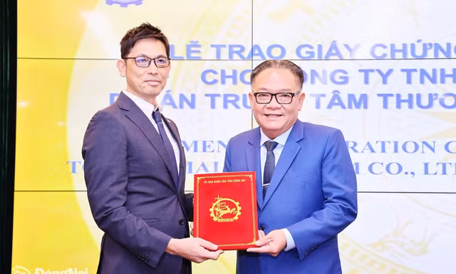 Đồng Nai trao giấy chứng nhận đầu tư cho dự án Trung tâm thương mại AeonMall lớn nhất Việt Nam