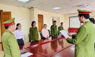 Khởi tố 4 người liên quan đến dự án lan can đá dọc sông Hồng ở Lào Cai