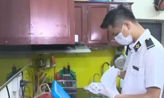 Kiểm tra đột xuất cơ sở liên quan đến đường dây tiêu thụ gần 300 tấn lợn bệnh