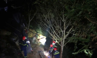 Xe tải rơi xuống vực sâu ở Lào Cai, tài xế tử vong