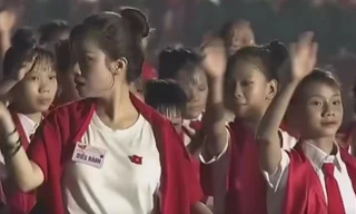 Dương Hoàng Yến đi lạc vào Khối Thiếu Nhi ở Sơ duyệt 