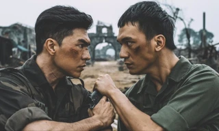 Điểm trùng hợp khi ‘Mưa đỏ’ rời rạp