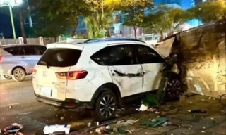 Hà Nội: Ô tô đâm liên hoàn trên đường Nguyễn Trác, một người tử vong