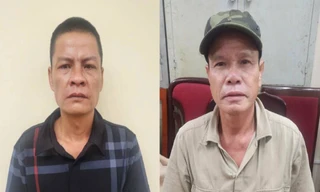 Bắt 2 đối tượng dàn cảnh va chạm xe máy để trộm cắp ở Hà Nội