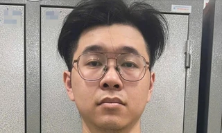 Bắt tạm giam đối tượng đánh người phụ nữ ở sảnh thang máy chung cư