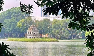 Hồ Gươm - Ký ức, hiện tại và tương lai
