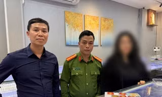 Nữ sinh viên mang toàn bộ số vàng đi bán vì tin cuộc gọi giả danh cán bộ điều tra