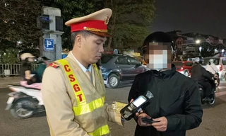 Hà Nội: Sau tiệc tất niên, nhiều tài xế vi phạm nồng độ cồn 'kịch khung'