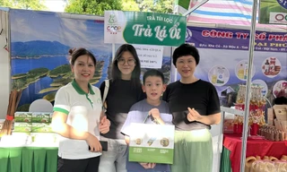 'Cô chủ nhỏ' làm giàu từ ... lá ổi 