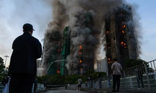 Công an Hà Nội cảnh báo nguy cơ tại các cụm chung cư nhìn từ vụ cháy ở Hồng Kông (Trung Quốc)