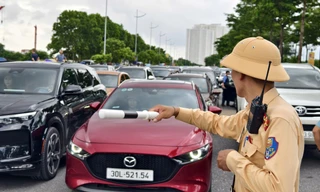Kéo dài thời gian phân luồng giao thông phục vụ Triển lãm thành tựu kinh tế - xã hội