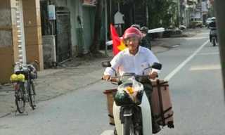 Cựu binh U80 'trốn vợ', tự lái xe máy từ Nghệ An ra Hà Nội xem diễu binh 2/9