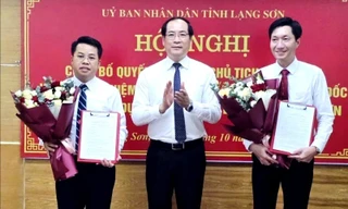 Công bố Quyết định bổ nhiệm Giám đốc, Phó Giám đốc Ban Quản lý dự án đầu tư xây dựng tỉnh Lạng Sơn. Ảnh: Duy Chiến.