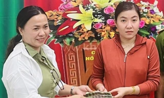 Từ Malaysia về Việt Nam để trả lại tiền cho người chuyển nhầm