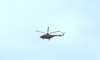 Điều động trực thăng cứu trợ khẩn cấp cho hàng trăm hộ dân đang cô lập vùng lũ