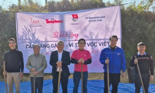 Khởi công cầu dân sinh tải trọng hơn 10 tấn dẫn vào bản nghèo ở Lào Cai 