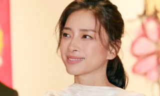 Ngô Thanh Vân sinh con