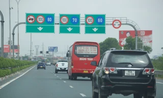 Ngày đầu xử phạt xe tải đi làn 1 cao tốc: CSGT hóa trang tuần tra song chưa phát hiện xe vi phạm