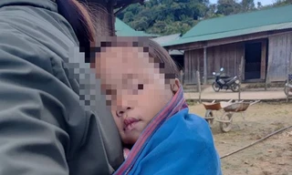 Sạt lở kinh hoàng ở Đà Nẵng: 'Về đi em, con khát sữa đòi mẹ'!