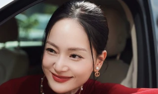 Lan Phương căng thẳng trước phiên tòa ly hôn