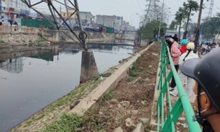 Hà Nội: Phát hiện thi thể người nổi trên sông Tô Lịch