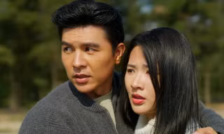 Khán giả cười, khóc