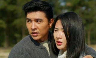 Khán giả cười, khóc