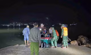 Phát hiện thêm một thi thể trong vụ chìm tàu cá ở biển Khánh Hòa