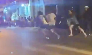 Công an điều tra hai nhóm đánh nhau gây náo loạn khu phố ở Nha Trang