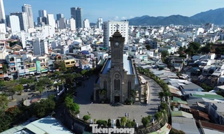 Vẻ đẹp cổ kính của Nhà thờ Núi Nha Trang gần 100 năm tuổi