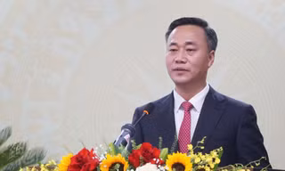 Ông Nguyễn Việt Hùng được bầu làm Chủ tịch UBND tỉnh Khánh Hòa