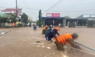 Mưa lớn gây ngập ở Khánh Hòa, nhiều khu vực bị chia cắt