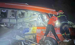 Sạt lở vùi xe khách trên đèo nối Nha Trang - Đà Lạt: 5 người tử vong, nhiều người bị thương