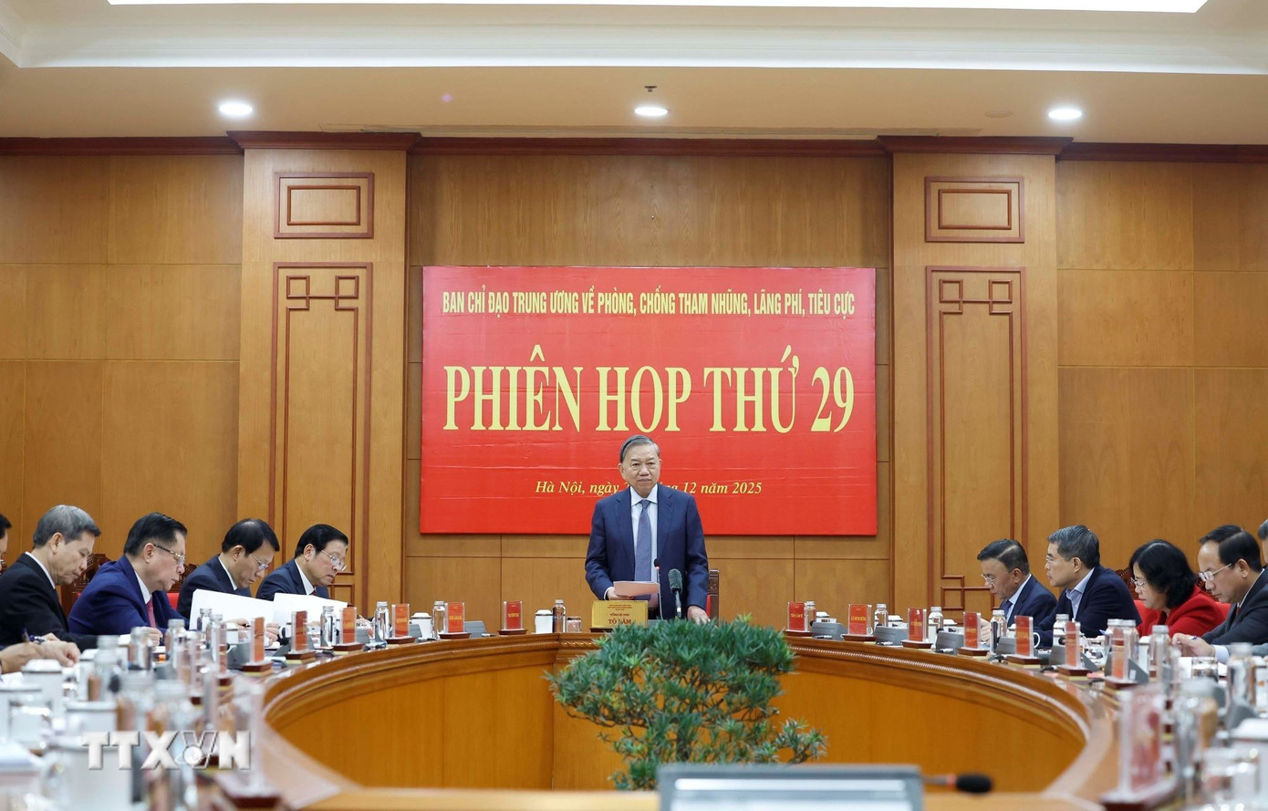 Tổng Bí thư Tô Lâm chủ trì phiên họp thứ 29 BCĐ Trung ương về phòng, chống tham nhũng, lãng phí, tiêu cực. (Ảnh: Thống Nhất/TTXVN)