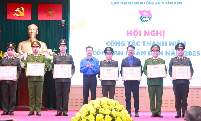 Tuổi trẻ Công an thi đua hướng về cơ sở, triển khai tốt phong trào dân vận khéo