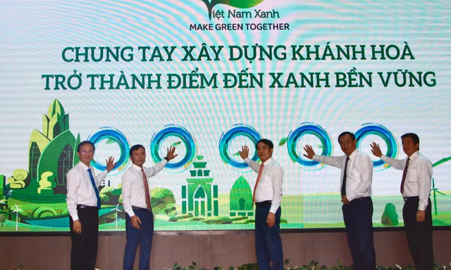 Ba trụ cột để Khánh Hòa chuyển đổi 'xanh toàn diện'