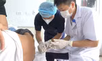 Ba người cùng xã nhập viện vì kí sinh trùng tấn công não 