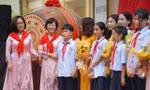 Cô trò các nhà trường náo nức chuẩn bị khai giảng năm học mới. 