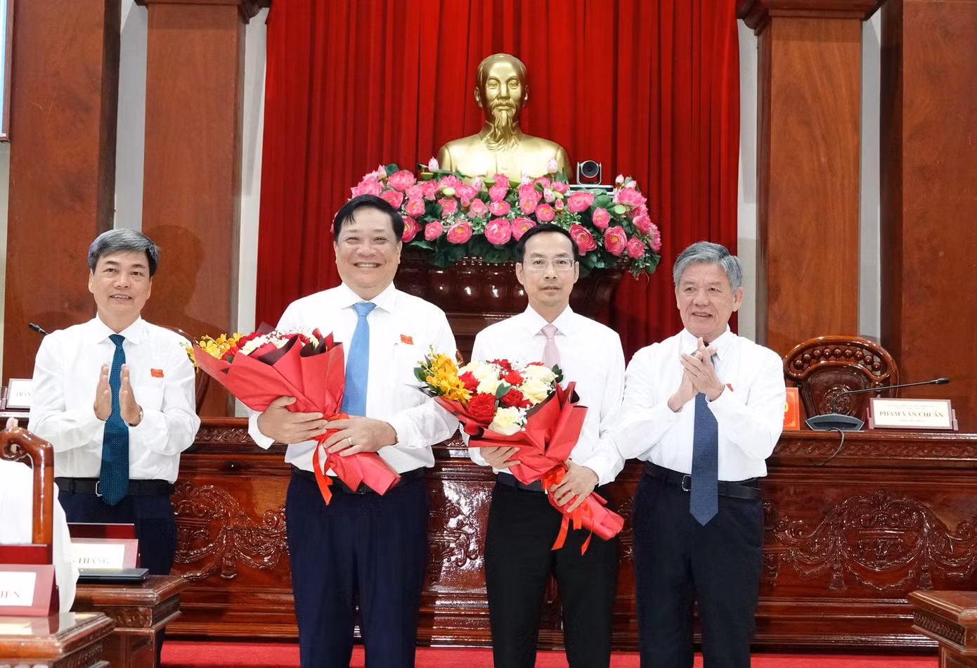chut-ich-dong-thap.jpg