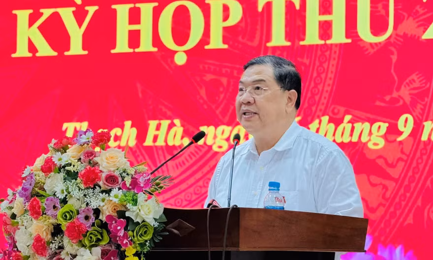 Phó Thủ tướng Thường trực Chính phủ Phạm Gia Túc tiếp xúc cử tri tại Hà Tĩnh