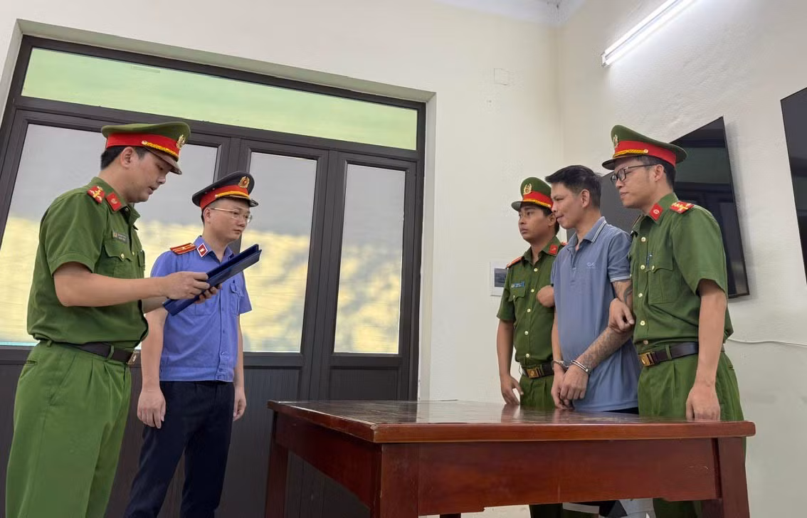 co-quan-canh-sat-dieu-tra-cong-bo-cac-quyet-dinh-to-tung-doi-voi-bi-can-bui-van-tuan.jpg
