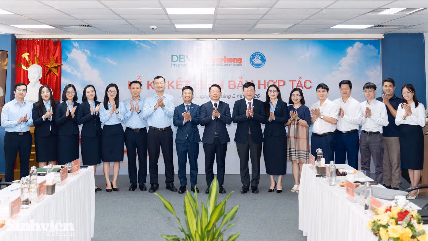 bao-tien-phong-ky-ket-dai-hoc-thai-nguyen-bao-hien-dbv-121528.jpg