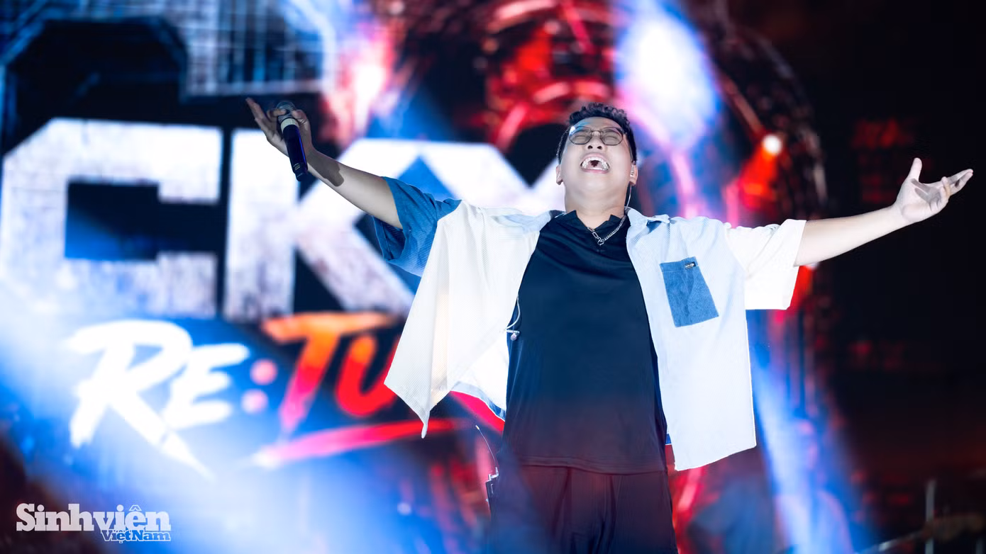 rock-show-huce-203525.jpg