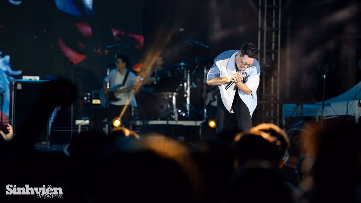 rock-show-huce-203812.jpg