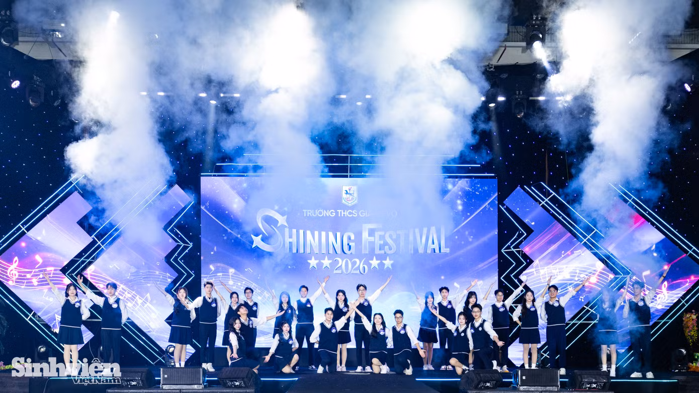 king-and-queen-thcs-giang-vo-svvn-3.jpg