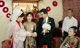 Cô dâu An Giang tổ chức đám cưới giống mẹ 30 năm trước, quan khách khen nức nở