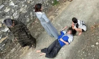 Nữ sinh bị đánh hội đồng đến bất tỉnh ở Thanh Hóa: Công an vào cuộc xác minh