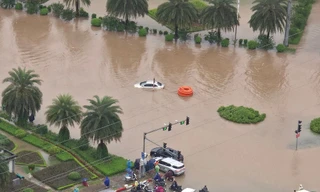 Hà Nội sáng 7/10: Ghi nhận hơn 30 điểm ngập sau mưa lớn, nhiều tuyến phố tê liệt