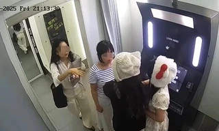 Báo Hàn đưa tin vụ xô xát ở tiệm photobooth, chính chủ khẳng định chưa nhận bồi thường